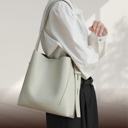 LUMA LOVE | Soft Slouchy Leather Shoulder Bag