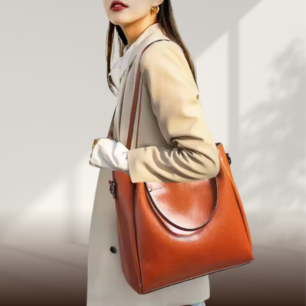 LUMA LOVE | Elegant two-way bag made from genuine leather