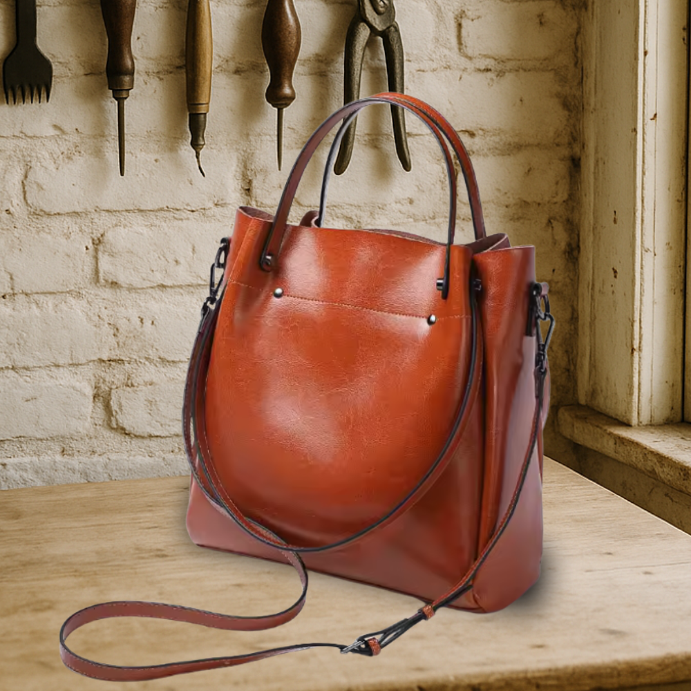 LUMA LOVE | Elegant two-way bag made from genuine leather