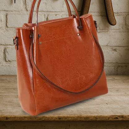 LUMA LOVE | Elegant two-way bag made from genuine leather