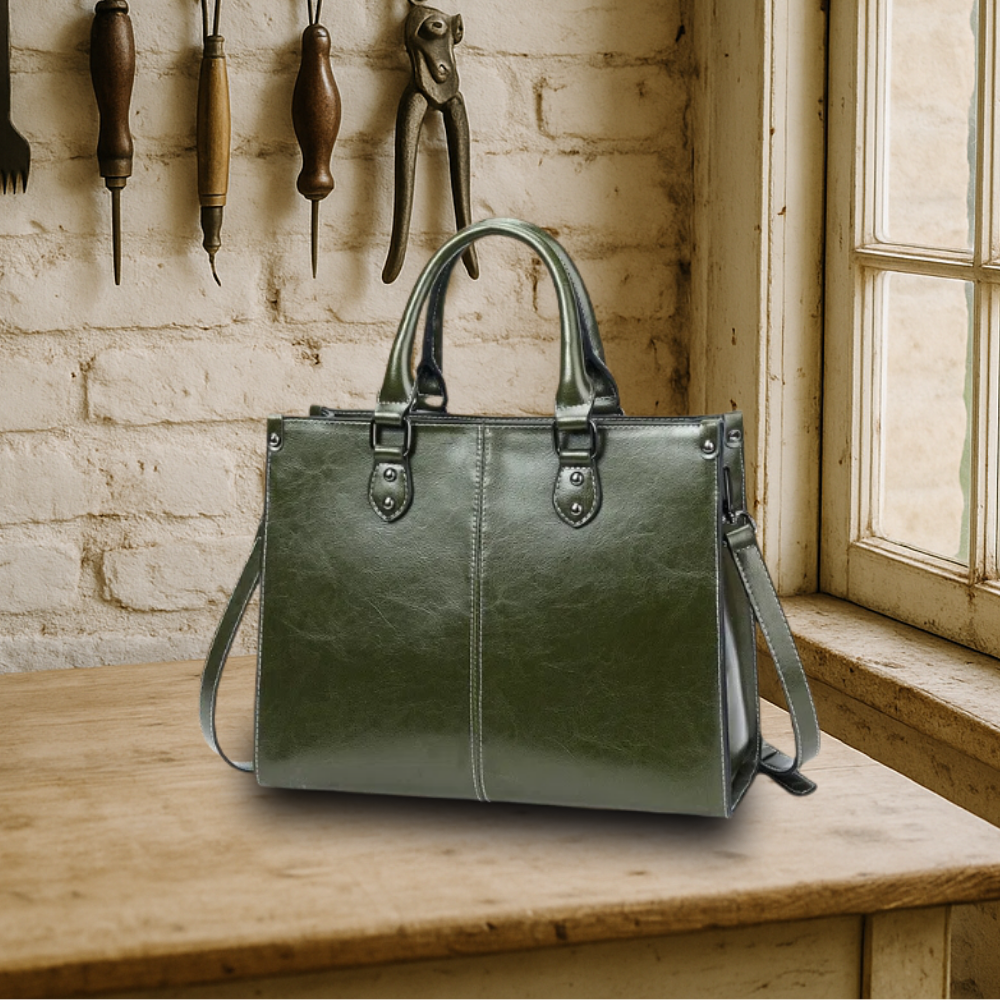 LUMA LOVE | Classically elegant tote made of genuine leather