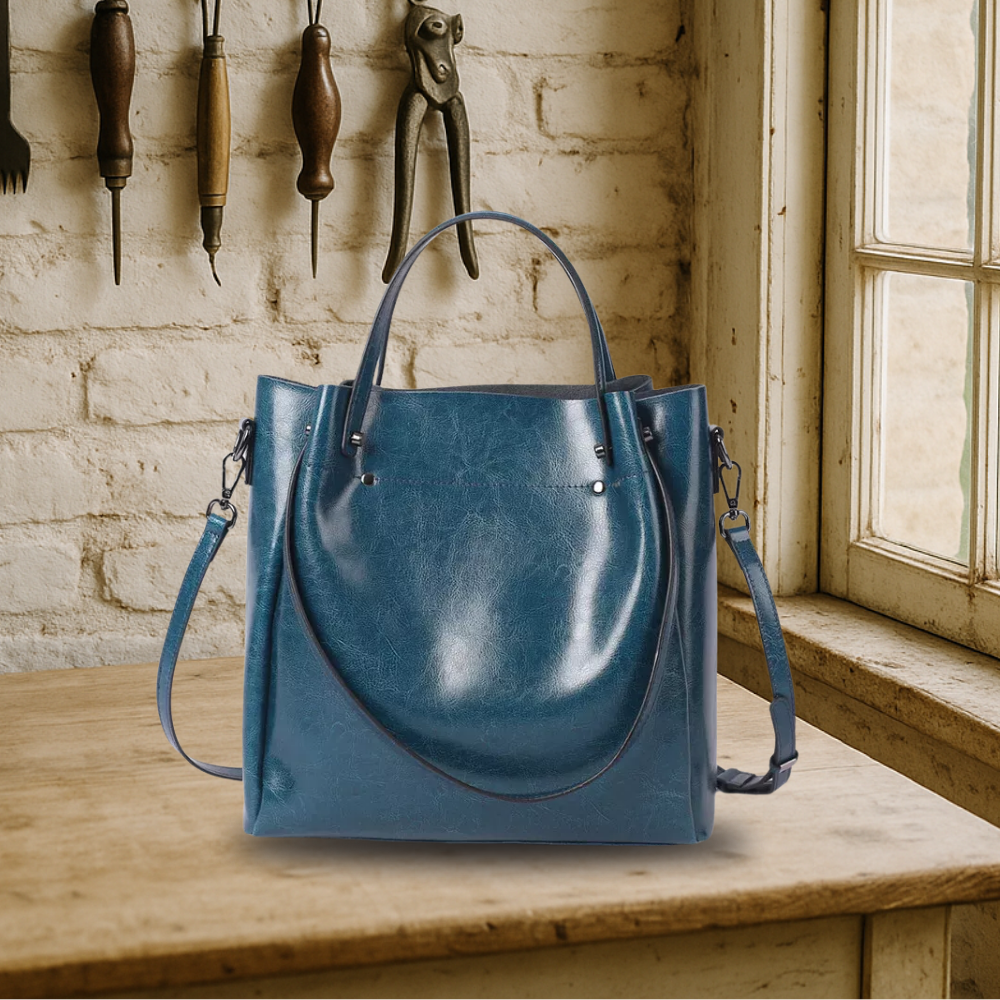 LUMA LOVE | Elegant two-way bag made from genuine leather